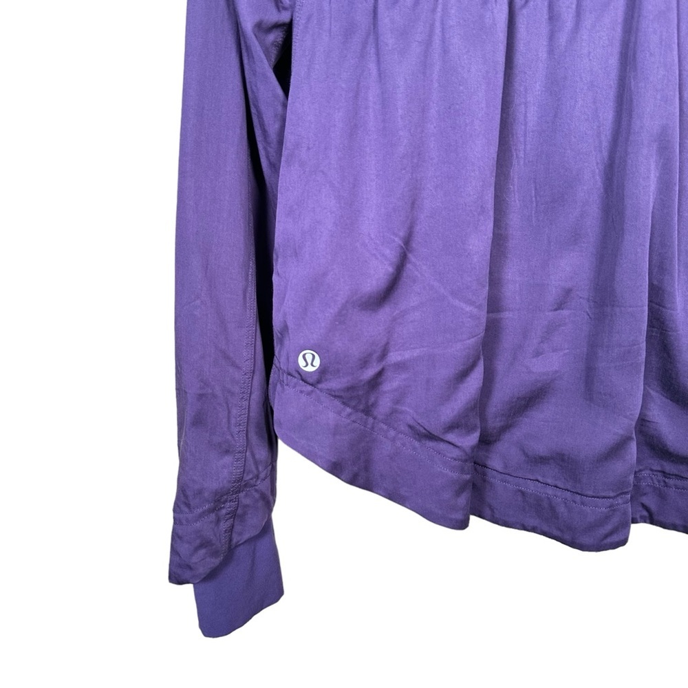 LULULEMON Inner Peace Reversible Jacket in Concord Grape - Picture 14 of 16